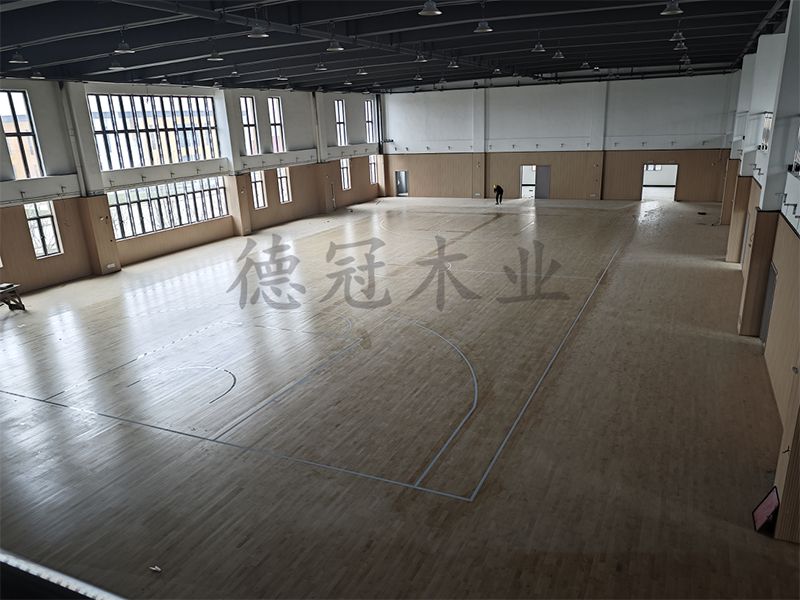 湖南德冠木業(yè)有限公司,德冠運動地板,跳躍者運動地板,籃球館地板,舞臺地板