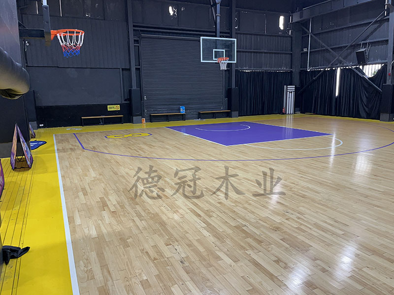 湖南德冠木業(yè)有限公司,德冠運動地板,跳躍者運動地板,籃球館地板,舞臺地板